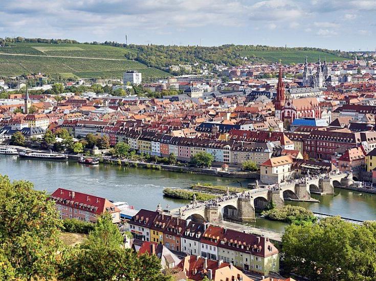 Würzburg Panorama © Siggy Nowak auf Pixabay