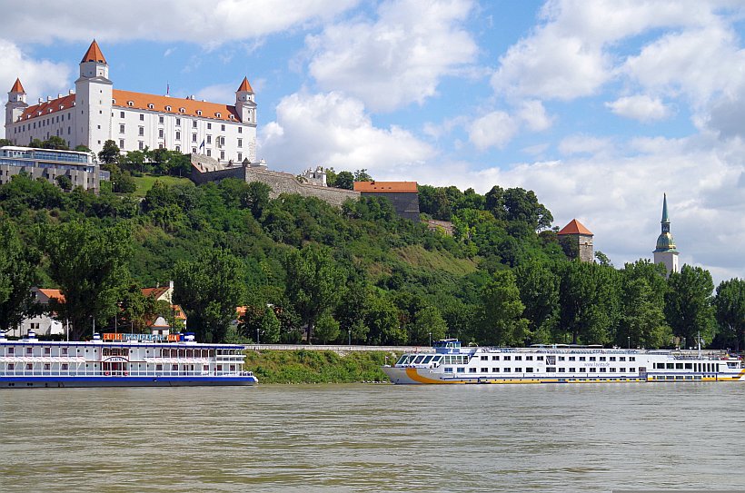 Flusskreuzfahrt auf der Donau mit MS Compass Empress - mit Haustürabholung