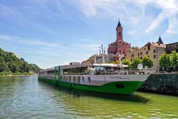 Flusskreuzfahrt auf der Donau mit DCS Amethyst I mit Haustürabholung